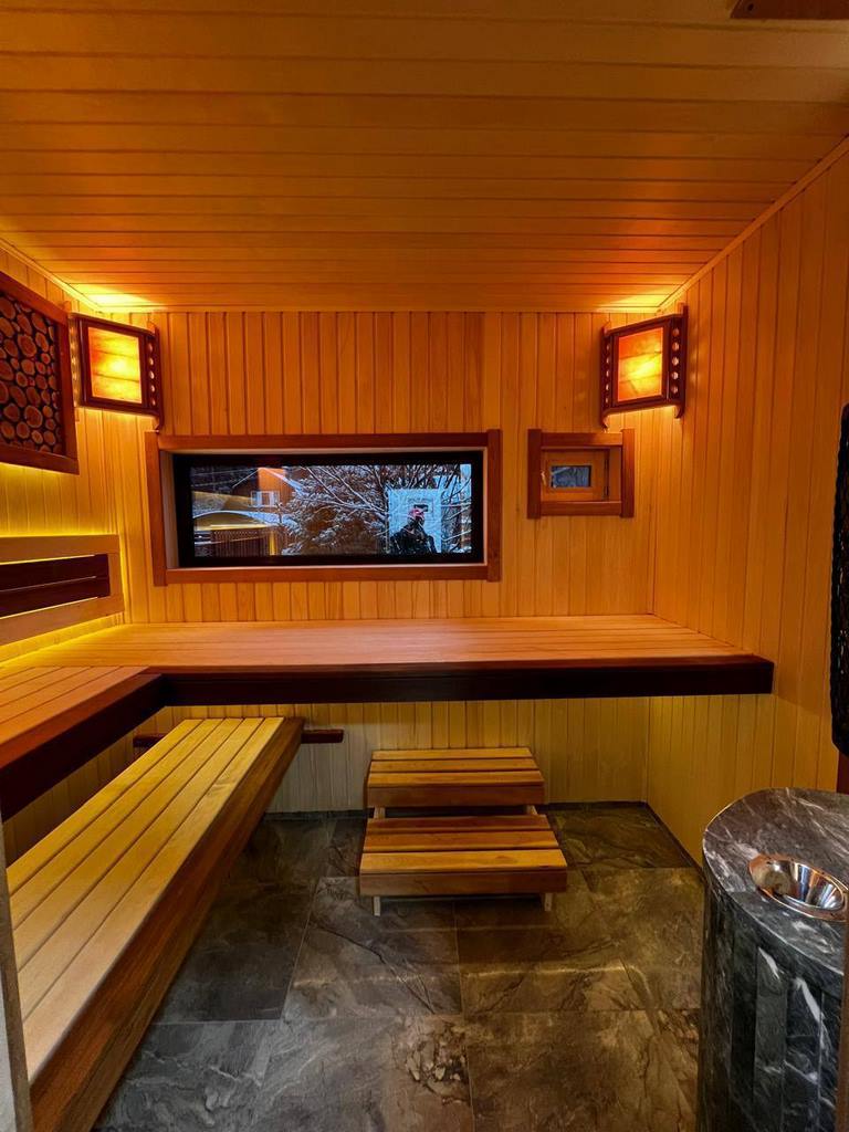 Миниатюра: Парная с ТВ