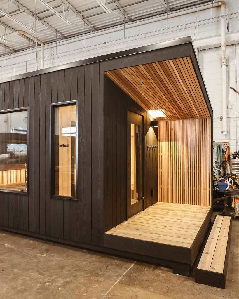 Миниатюра: Угловой вид сауны